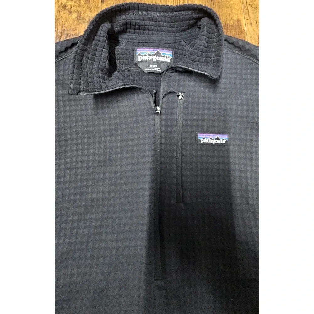 Patagonia Sweater Men Med Black R1 Regulator Fleece Pullover Half Zip Polartec